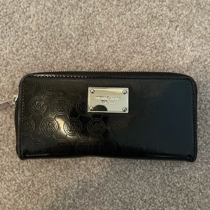 Michael Kors black wallet